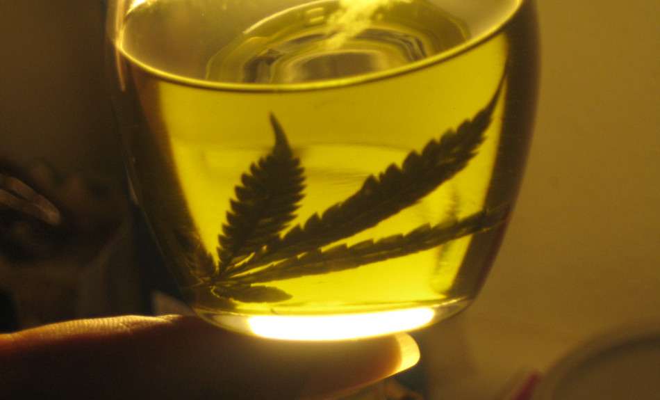 aceite de cannabis para enfermedad de crohn
